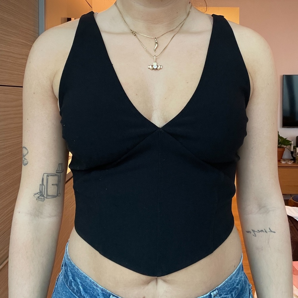 Abercrombie & Fitch crop top